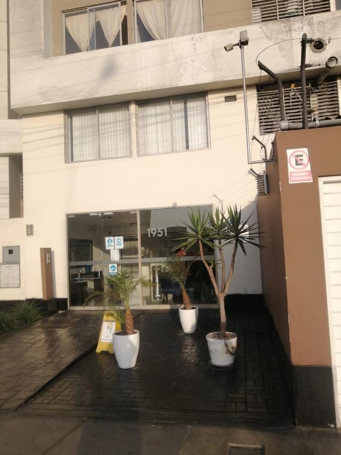 Departamento Estudio Full Equipado Wifi Cerca A Todo Lima Apartamento Exterior foto
